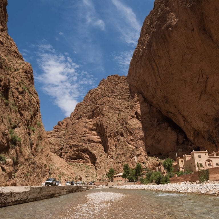todra gorges hike