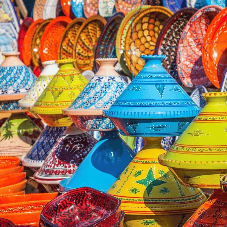 Souvenir Shopping: Meaningful Keepsakes from Your Travels