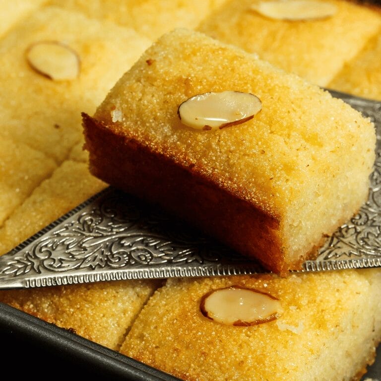 egyptian street food - basbousa