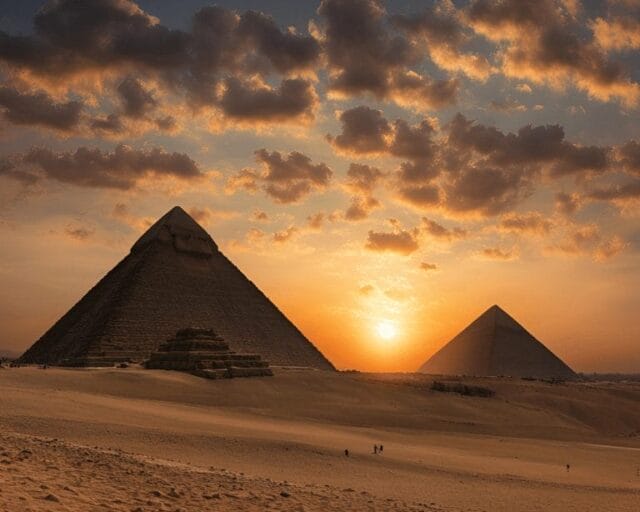 Romantic Getaway - Pyramids